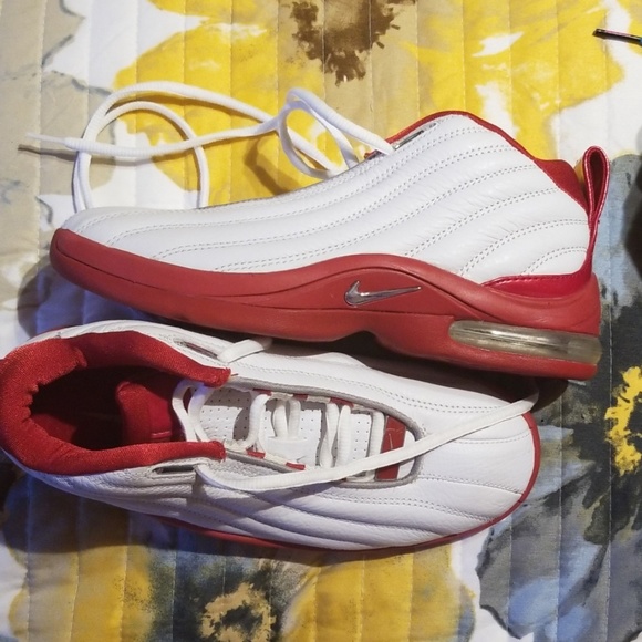 {keywor d} air max tb